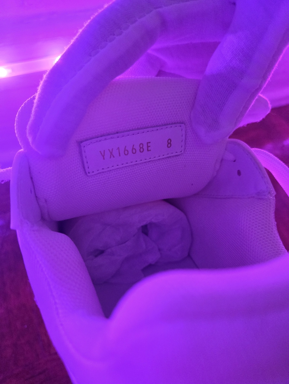 Louis Vuitton Trainers – White/Cream – With Box & Dust Bags – Lightly Worn - Picture 13 of 13